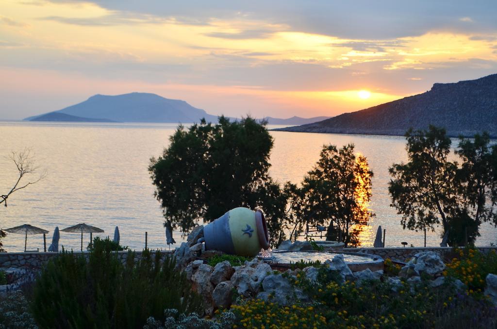 Villa Romanza Beach Villa Chalki Town Værelse billede
