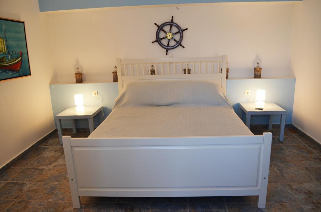 Villa Romanza Beach Villa Chalki Town Værelse billede